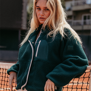 Horizon Layer Up Jacket in Jungle Green