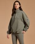 Snap Collar Sierra Sweatshirt in Olive