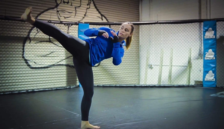 Irish MMA Fighter Dee Begley takes on the World - Gym+Coffee IE