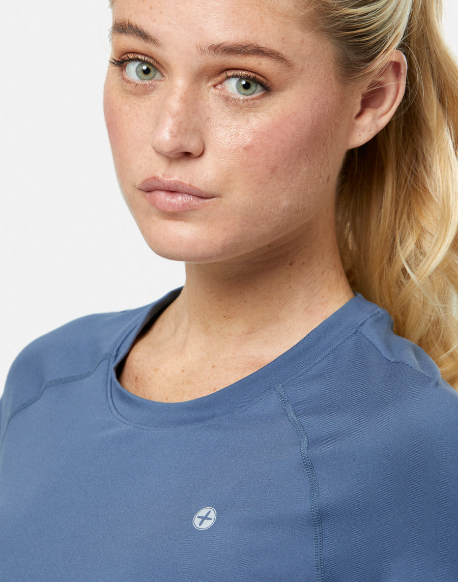 Relentless Tee in Oasis Blue