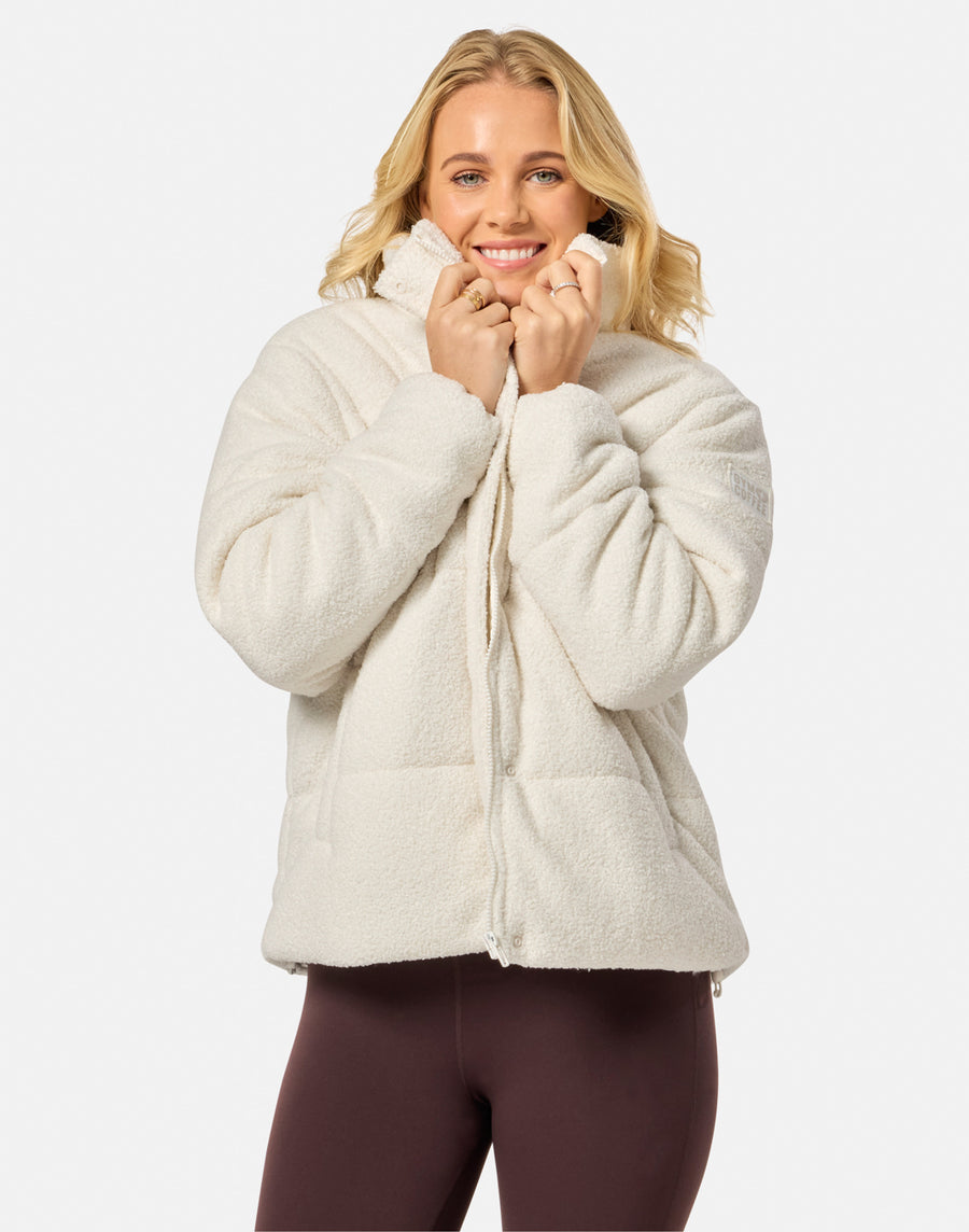 Cloud Puffer Jacket in Marshmallow