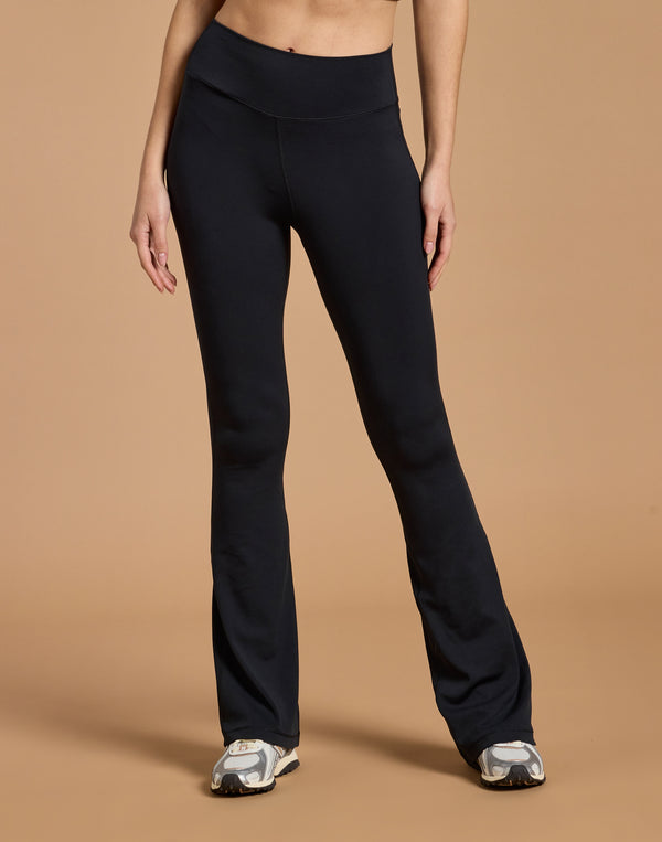 Soft Motion Flare Legging in Black