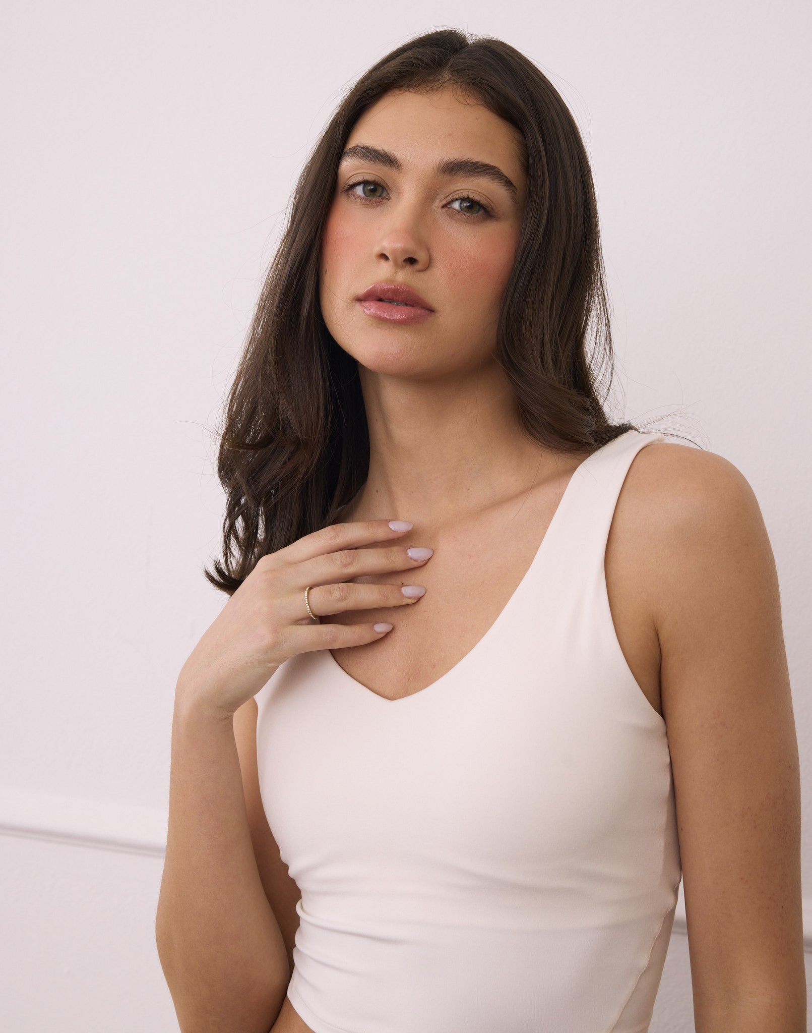 Soft-Motion Tank in Warm White