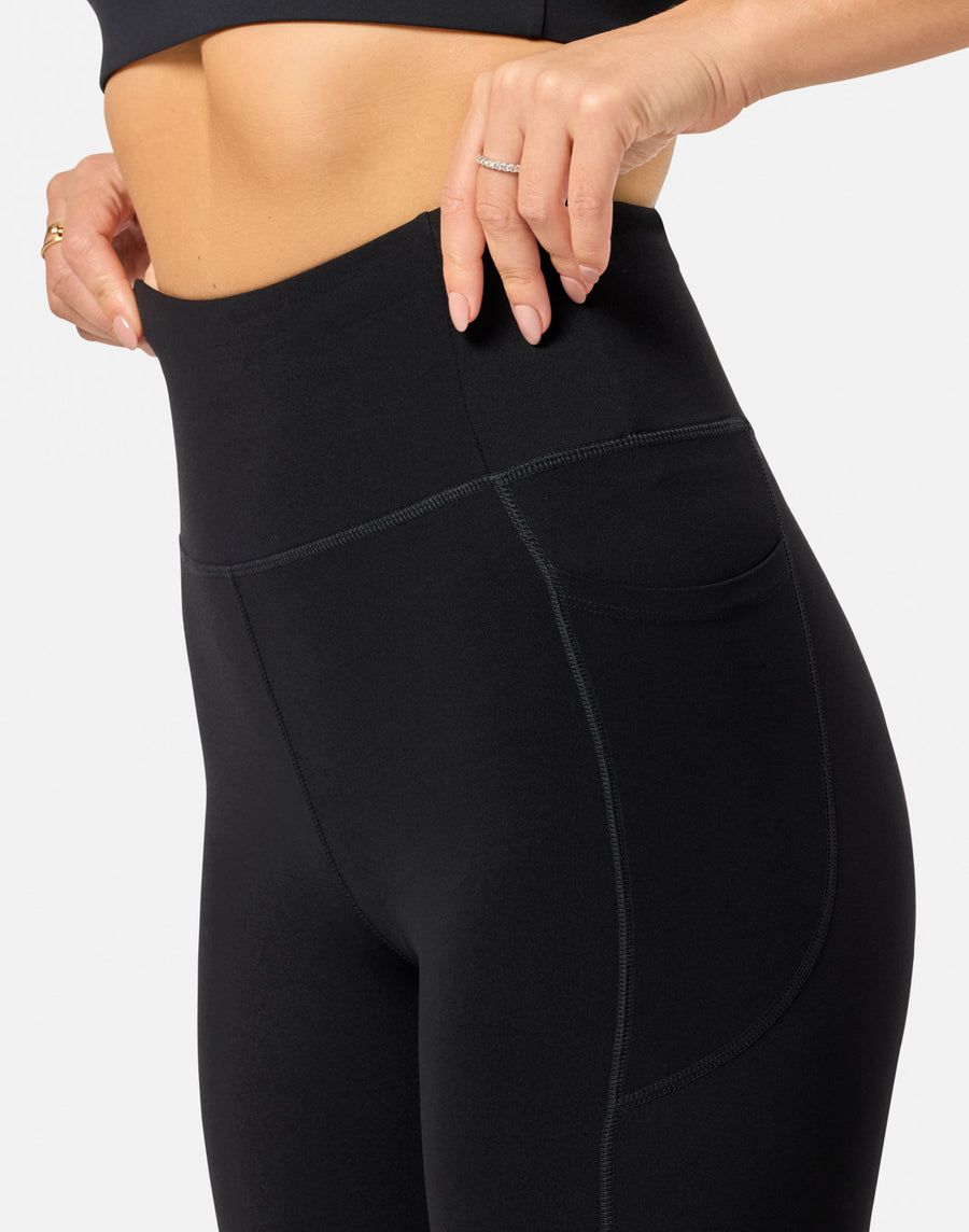 Swift Full Length Legging in Black