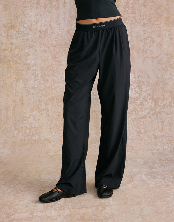 Wide Leg Pant in Black