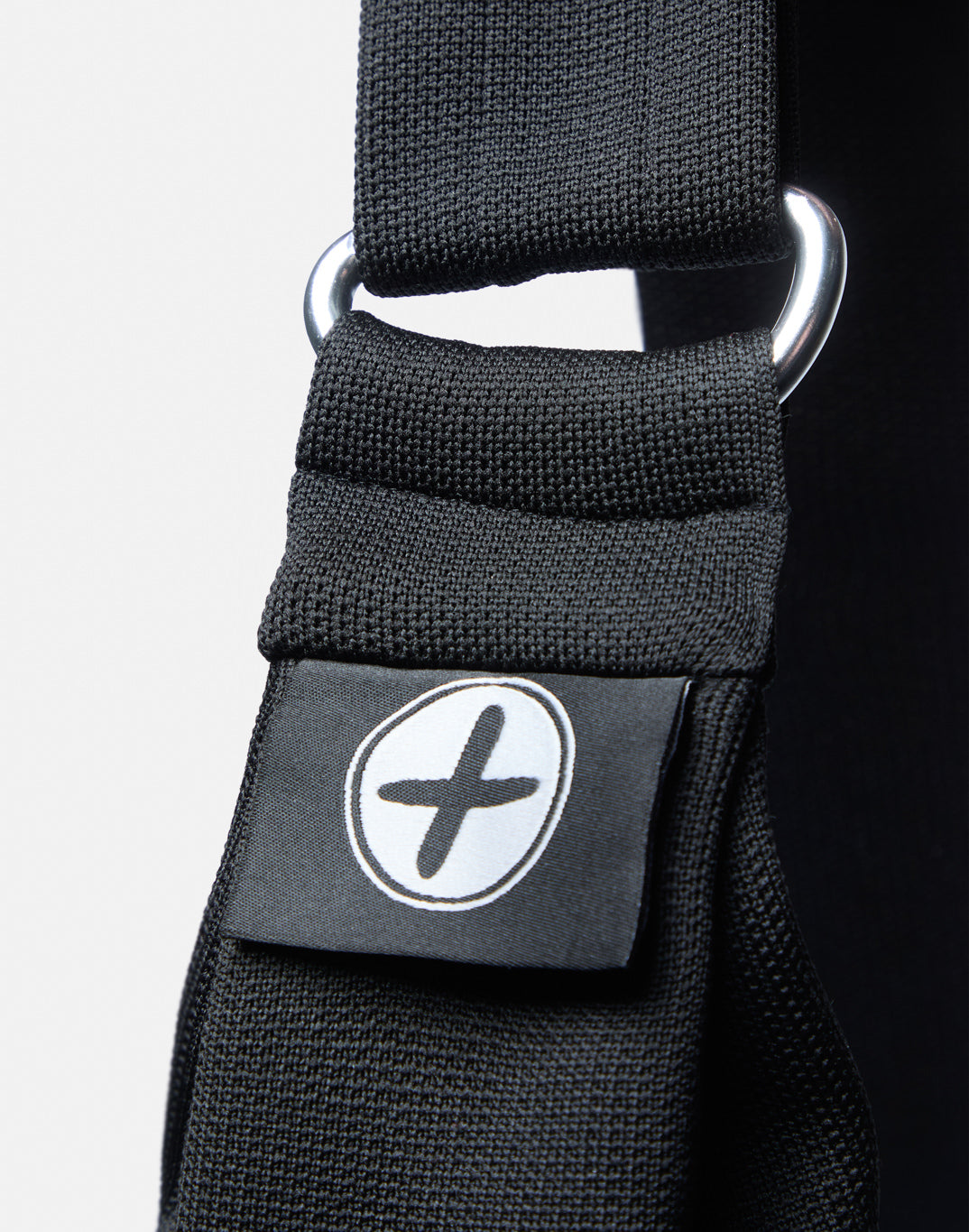 Roam Crossbody Bag in Black