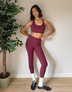 Relentless 7/8 Legging in Cherry Crush