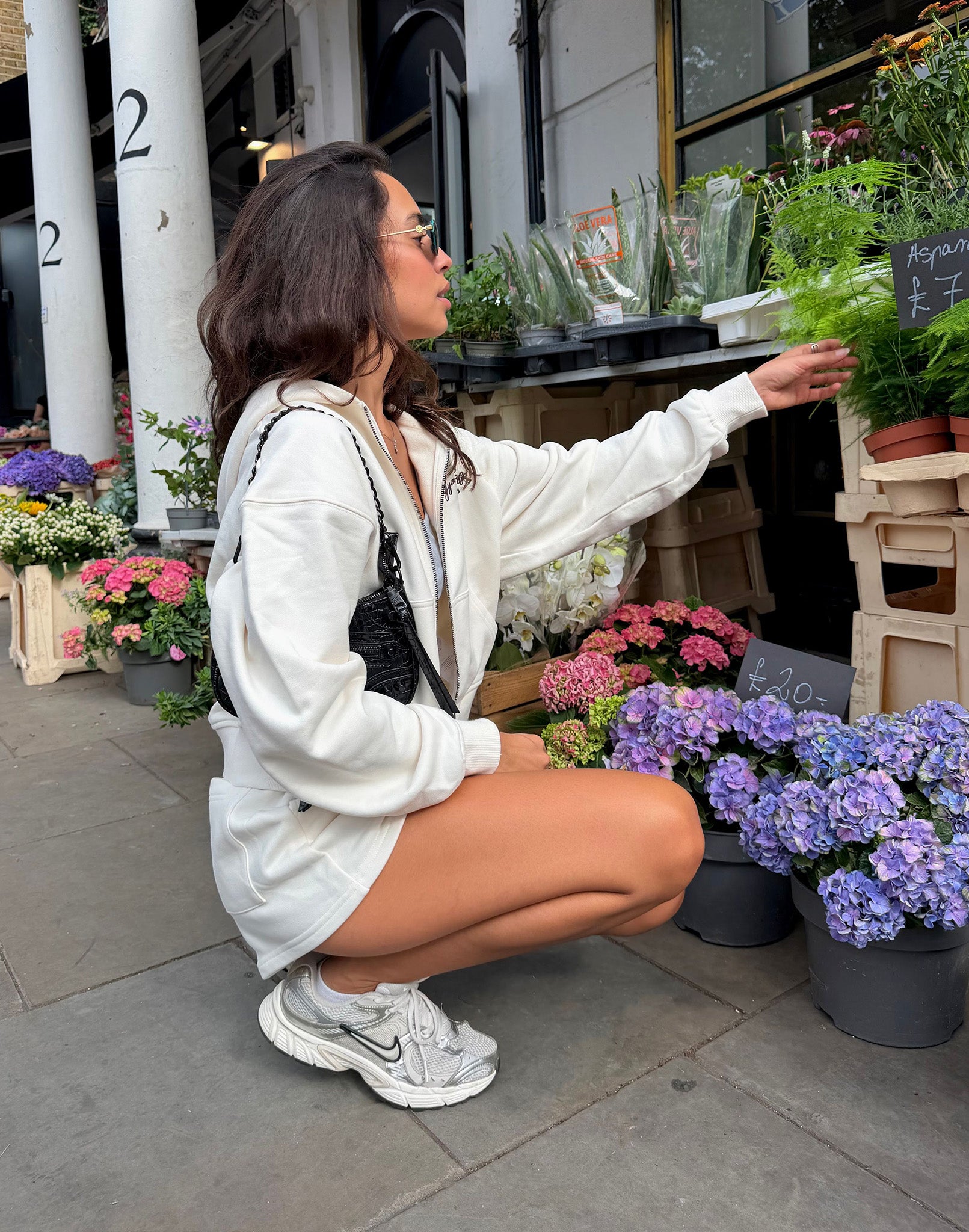 Daily Cotton Shorts in Warm White