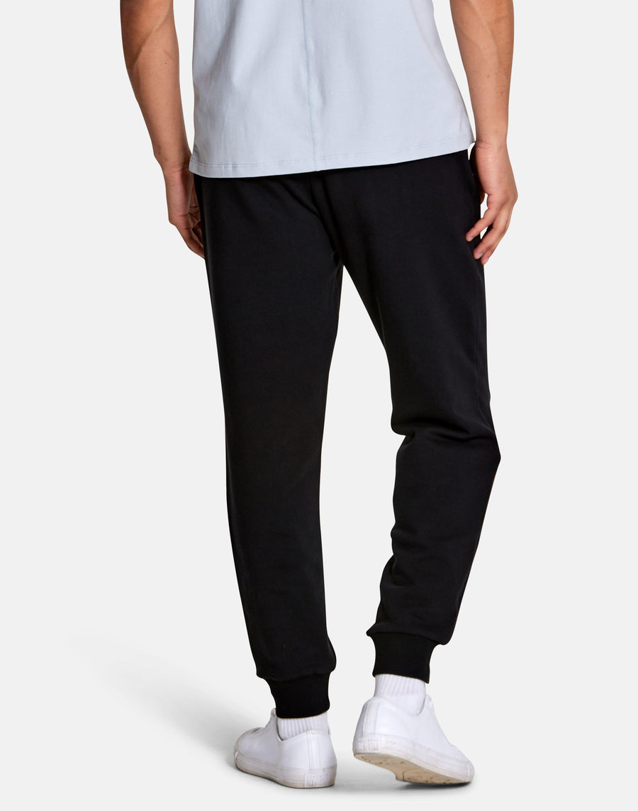 Chill Track Jogger 2.0 in Jet Black - Joggers - Gym+Coffee IE